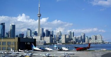 Billy Bishop Toronto City Airport vil gjenoppta kommersiell flytjeneste 8. september