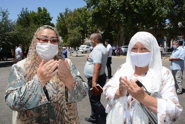 Uzbekistan waxay kordhisay xayiraadaha COVID-19 'Ilaa Xaaladda ay ka soo hagaageyso'