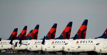 A Delta Air Lines 36 használt Airbus és Boeing repülőgéppel bővíti flottáját a növekvő utazási igények közepette