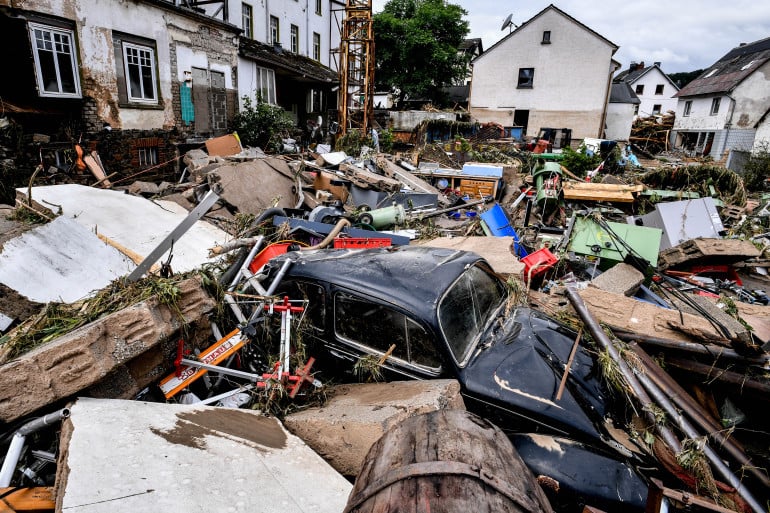 59人死亡，1000多人失踪，因为灾难性的洪水肆虐德国