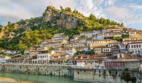 Itálie a Albánie jsou v cestovním ruchu jako dvojčata, eTurboNews | eTN