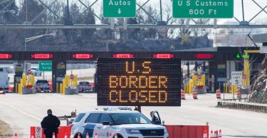 US to keep land borders with Canada and Mexico closed until September 22