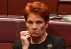 Norost proti vaksu: avstralski senator brani "pravico umreti zaradi COVID-a"