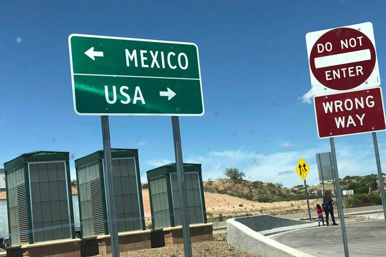 Туризм в Мексике пострадал из-за несущественных ограничений на поездки в США
