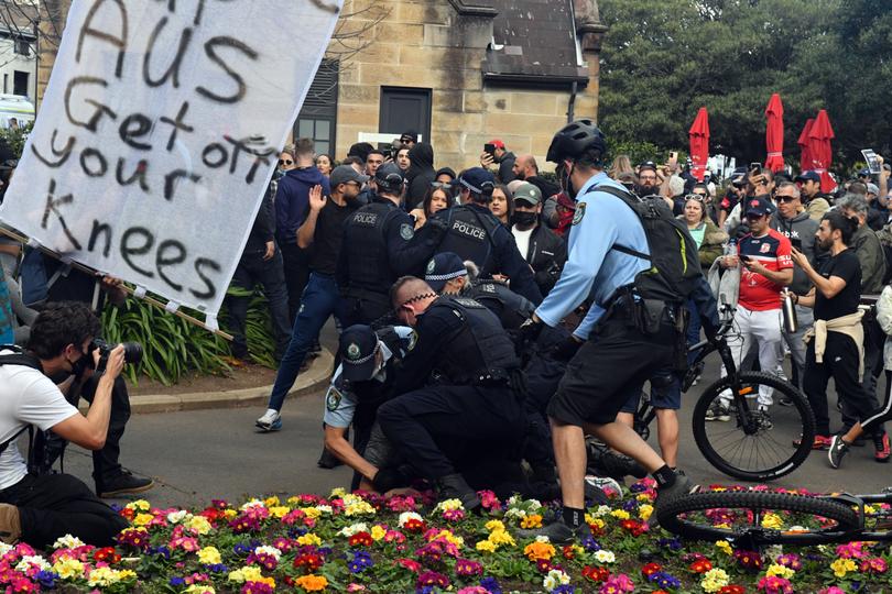 , Violent street protests break out in Sydney and Melbourne, hundreds arrested, eTurboNews | eTN