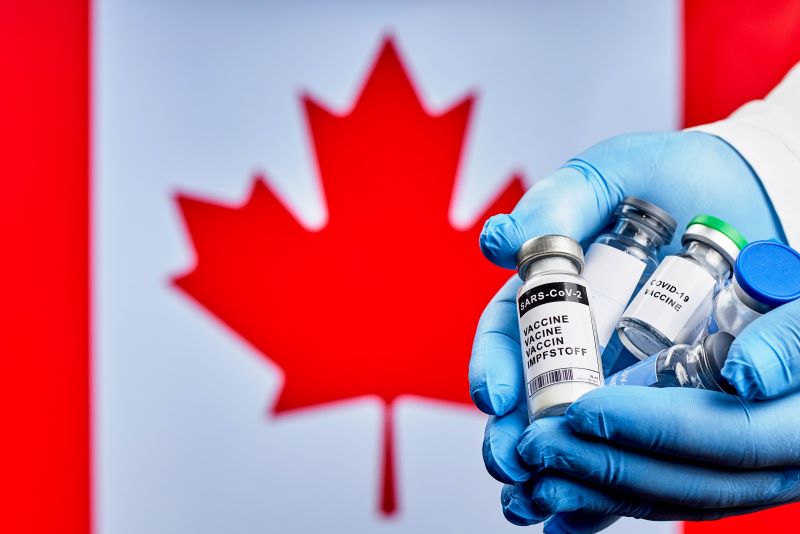 Vacinação COVID-19 agora obrigatória para todos os funcionários da Air Canada