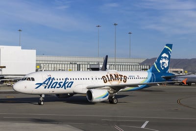 Alaska Airlines rolls out San Francisco Giants-themed Airbus A321