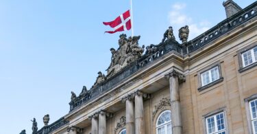 Danmark afslutter alle COVID-19-restriktioner efter 548 dages lockdown