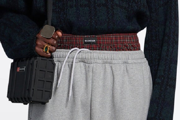, Offensive Sweatpants Causing a Huge Stir From Spain to China and Beyond, eTurboNews | eTN