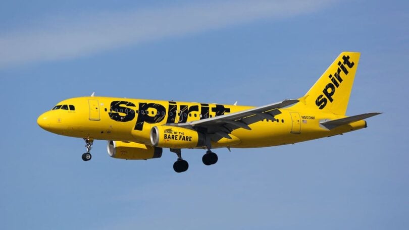 이제 Spirit Airlines의 맨체스터-보스턴 공항 및 머틀 비치 항공편