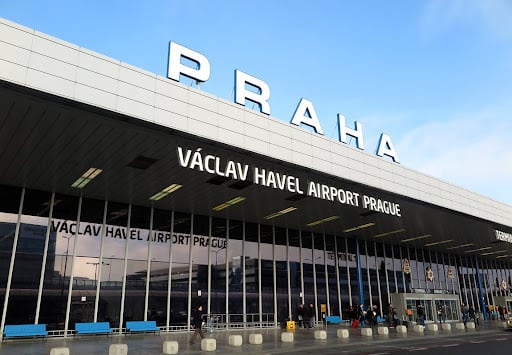 Tel Aviv, Naples, Odessa, Kyiv, Dubai and Amsterdam flights from Prague this winter.