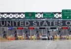 Губернатори США вітають відновлення кордону для щеплених відвідувачів