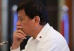 El president de les Filipines deixa la política