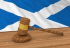 Hakim Skotlandia miceun tantangan nightclubs pikeun paspor COVID-19