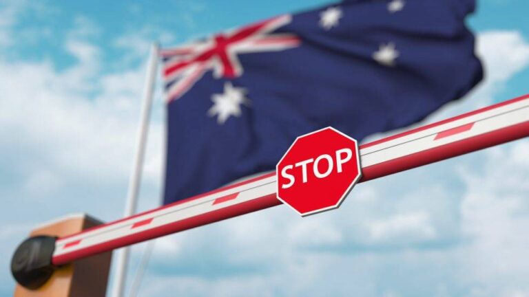 Australija vėl atvers savo sieną visiškai skiepytiems keliautojams