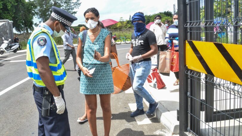 Mauritius, təsdiqlənmiş səkkiz COVID-19 peyvəndindən biri ilə turistlər üçün karantini bitirir