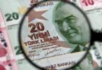 A lira turca atinge a nova baixa de todos os tempos em relação ao dólar americano.