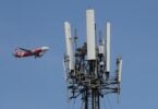 FAA forces Verizon and AT&T to delay full 5G rollout.