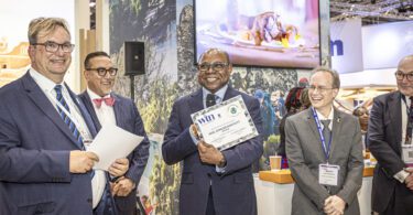 awardyes | eTurboNews | eTN