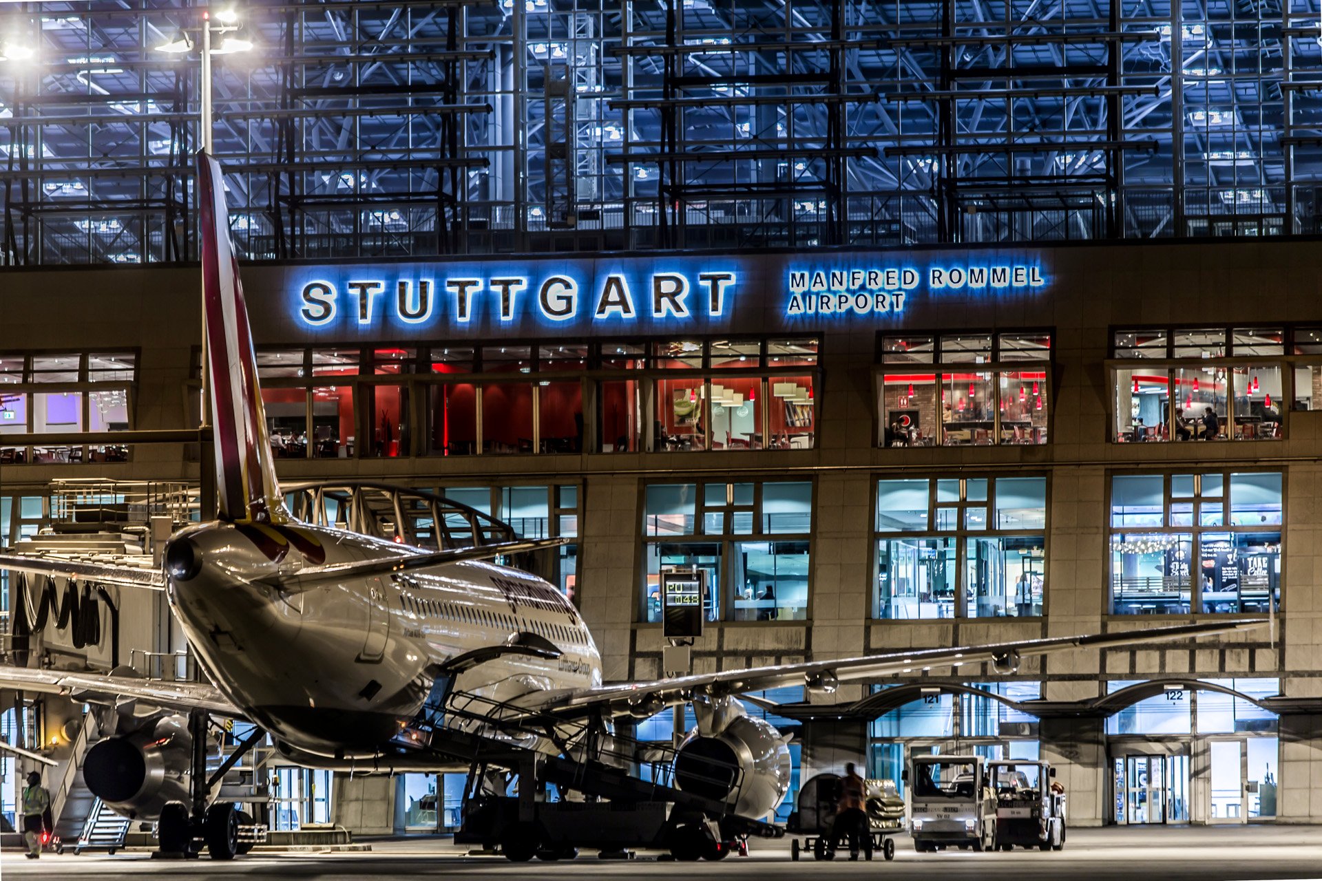El aeropuerto de Stuttgart implementa un nuevo plan de reducción de carbono hasta 2040