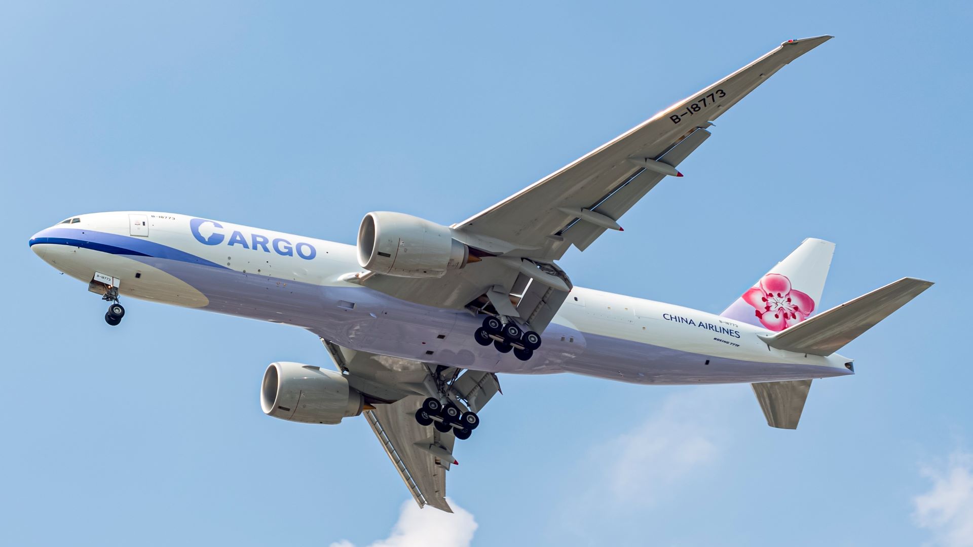 China Airlines orders four new Boeing 777 Freighters