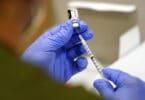 Danska zdaj ponuja četrto cepivo proti COVID-4 "ranljivim" državljanom