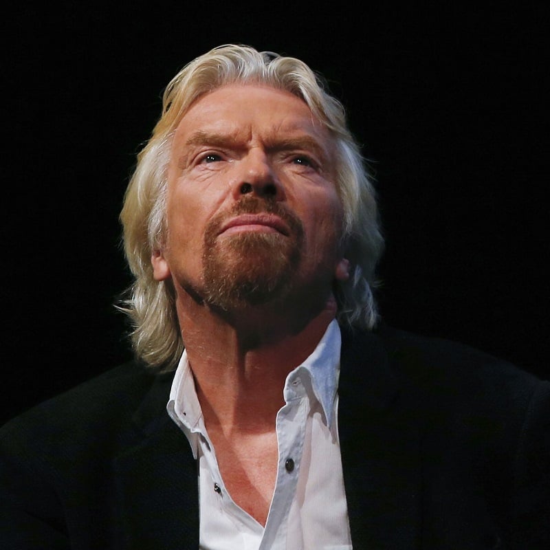 Sir Richard Branson gir uttrykk for støtte til Ukraina i ny blogg