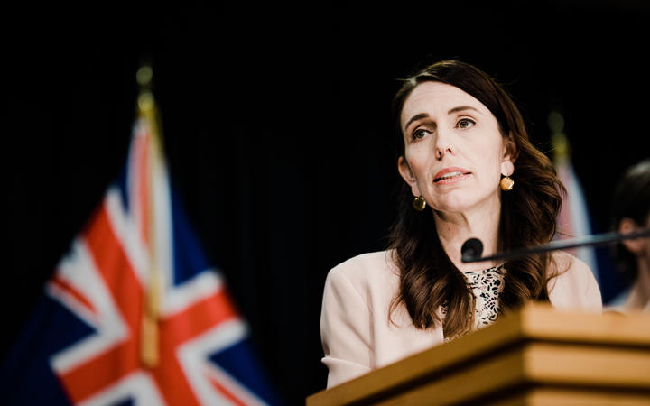 La Nuova Zelanda manterrà le restrizioni COVID-19 fino a ottobre