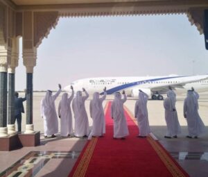 Israelin lentoyhtiöt voivat keskeyttää Dubain lennot turvallisuussyistä