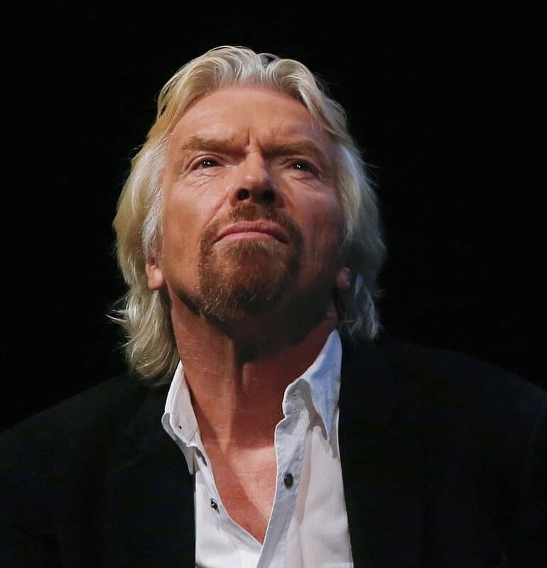 Sir Richard Branson o bua a tšehetsa bobusi ba Ukraine