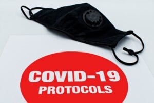 Montserrat avautuu uudelleen: COVID-19-rajoituksia lievennetty