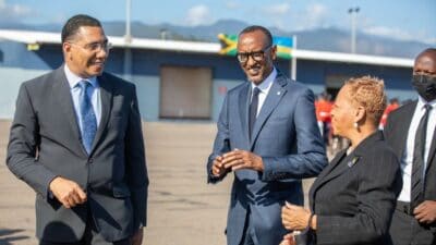 Inqanaba elitsha kubudlelwane: Umongameli waseRwanda uPaul Kagame undwendwela iJamaica