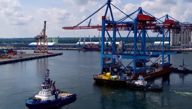 Bulgária se junta a Itália e Romênia na proibição de navios russos