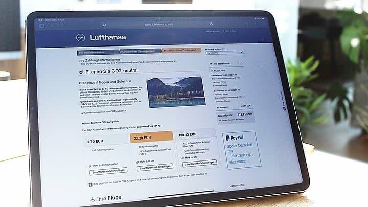 Lufthansa integréiert elo carbonneutral Fluchoptioun an d'Buchung