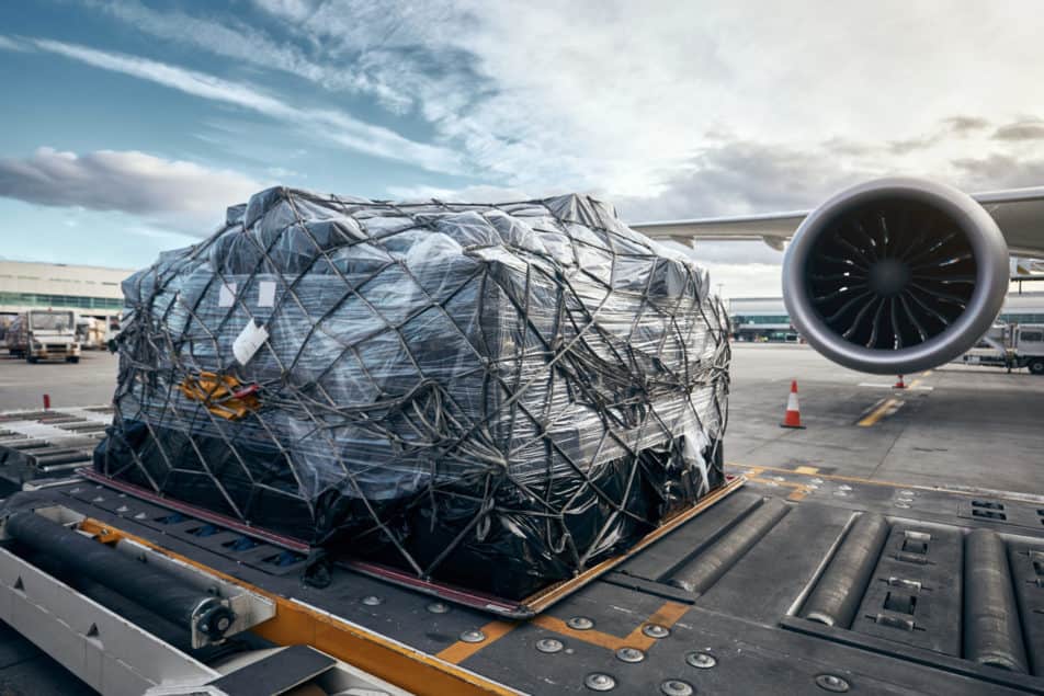 IATA: War in Ukraine and Omicron weigh on air cargo