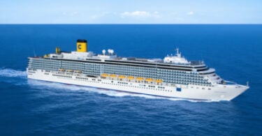 Carnival Luminosa để chuyển sang đội tàu Carnival Cruise Line