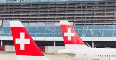 Pinasara ng computer glitch ang Swiss airspace
