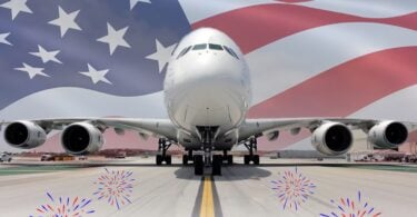 Amerikiečiai keliauja per tvenkinį švęsti liepos 4 d