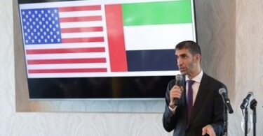Министерот на ОАЕ ја промовира трговијата меѓу САД и ОАЕ на Флорида
