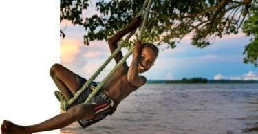 Хлапето на Соломоновите острови