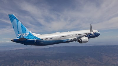 Boeing 737-10