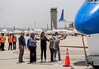 San Bernardino flugvöllur opnar fyrstu viðskiptaflugþjónustu