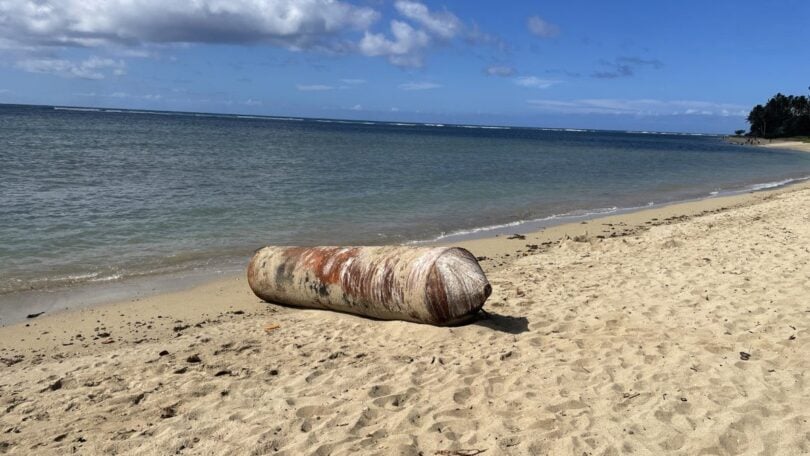 , Did a Bomb just wash up at Kahala Tourist Beach in Hawaii?, eTurboNews | | eTN