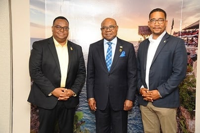 , Jamaica y las Islas Caimán se preparan para colaborar en materia de turismo. eTurboNews | eTN