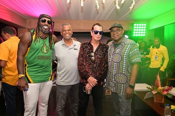 , Летнее путешествие на Ямайку, Jammin' с фестивалем регги, eTurboNews | ЭТН