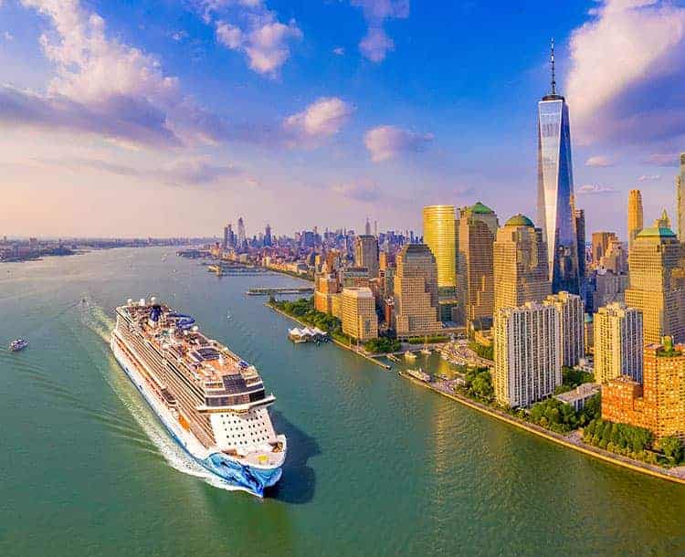 Nova York quer abrigar estrangeiros ilegais em navio de cruzeiro da NCL