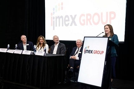 Carina Bauer pada penutupan Konferensi Pers IMEX 1 | eTurboNews | eTN