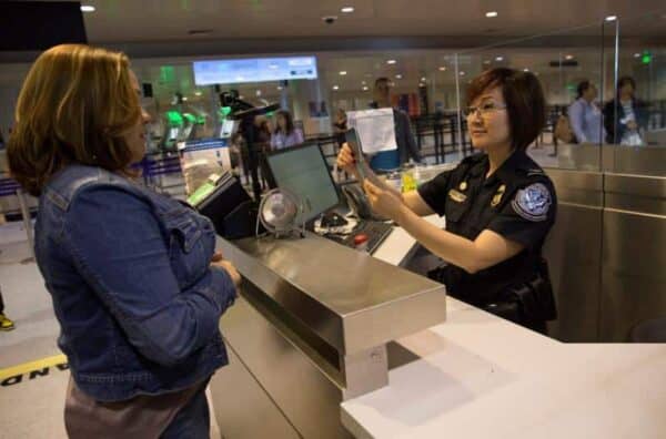 International visitor arrivals to the United States up 144.9%
