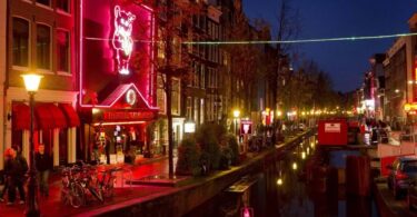 Amsterdam: Marijuana, booze and Red Light District don't mix