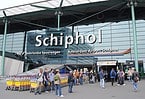 Məhkəmə Schiphol Hava Limanında uçuşları dayandırıb